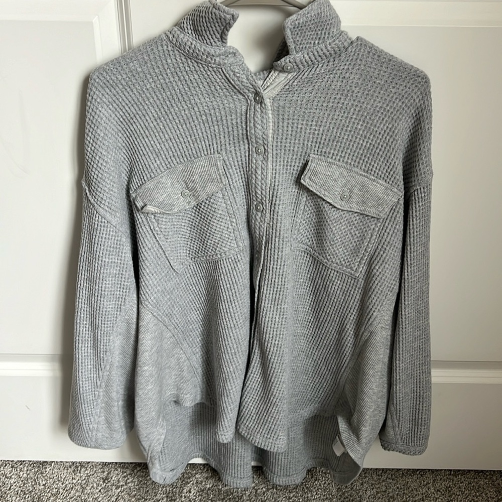 Gray Aerie Button up waffle jacket